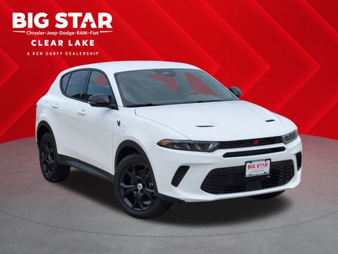 New 2025 Dodge Hornet GT w/ GT Blacktop Package image 1