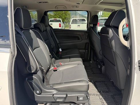 Used 2026 Honda Odyssey Elite image 24
