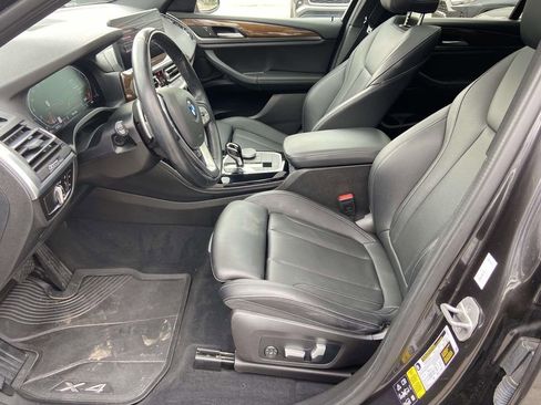 Used 2022 BMW X4 xDrive30i w/ Parking Assistance Package image 17