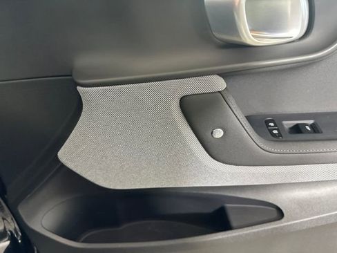 Used 2022 Polestar Polestar 2 w/ Plus Package image 27