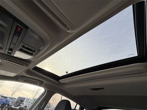 Used 2026 Subaru Crosstrek 2.0i Premium image 21