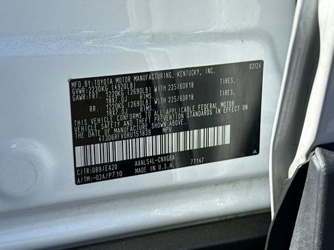 Used 2024 Toyota RAV4 Limited w/ Advanced Technology Package AWD/4WD image 33