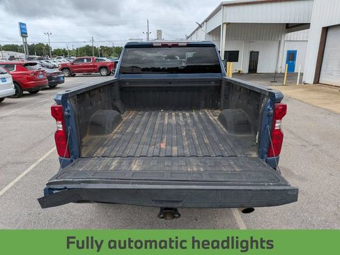 Used 2024 Chevrolet Silverado 2500 Custom w/ Custom Convenience Package AWD/4WD image 32