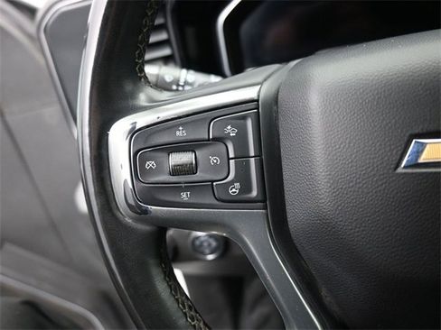 Used 2024 Chevrolet Silverado 2500 LT w/ Convenience Package image 13