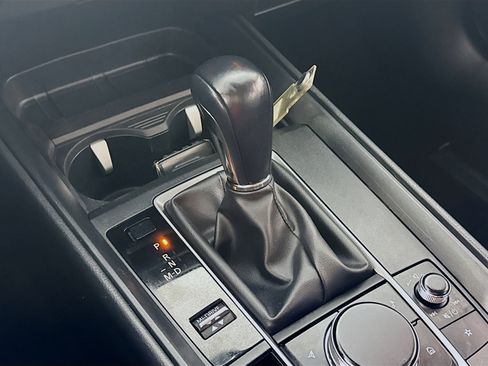 Used 2025 MAZDA CX-50 AWD 2.5 S w/ Preferred Package image 19