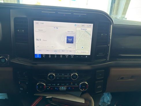 Used 2024 Ford F250 Lariat w/ Chrome Package image 10