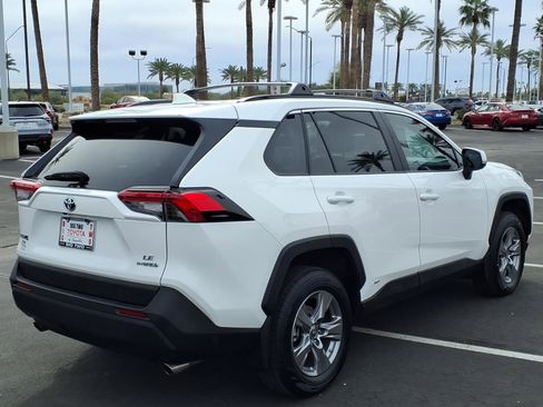 Certified 2024 Toyota RAV4 LE image 4