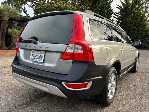 Used 2013 Volvo XC70 3.2 image 15