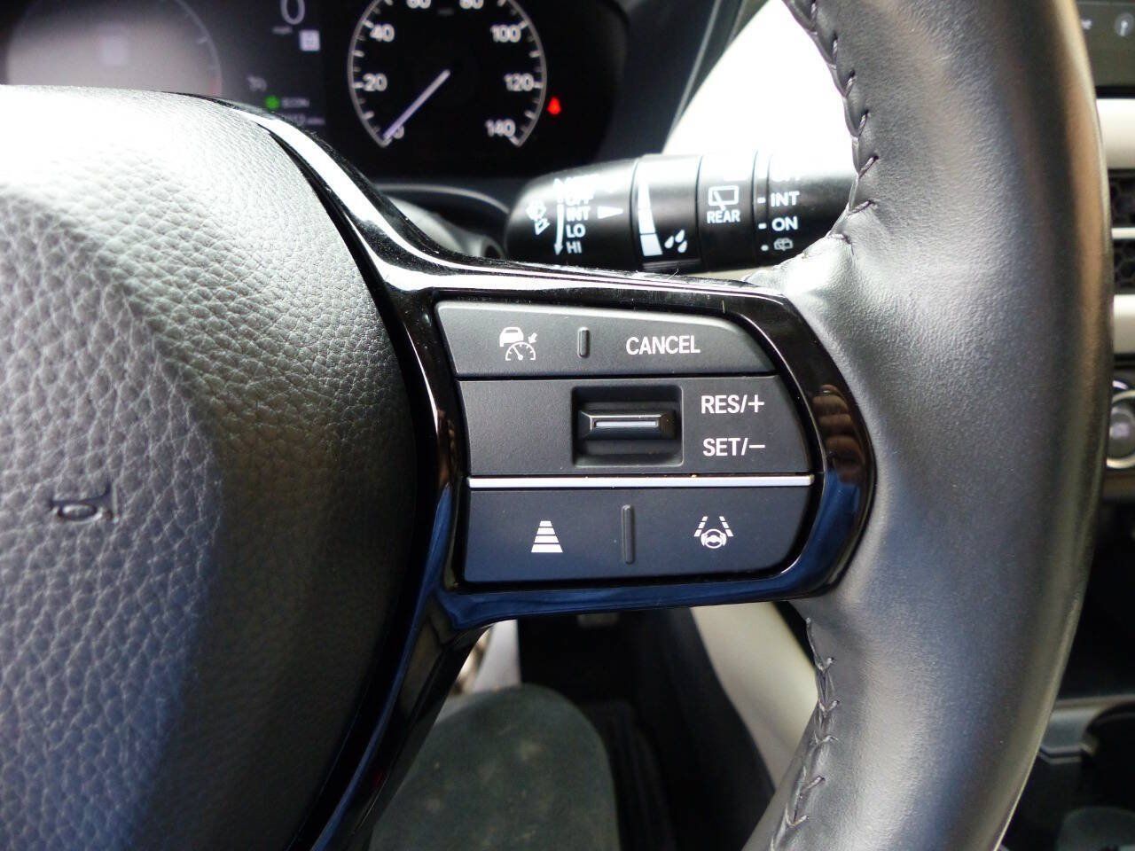 Used 2024 Honda HR-V EX-L image 26