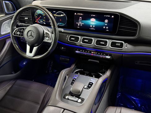 Used 2020 Mercedes-Benz GLS 580 4MATIC image 4