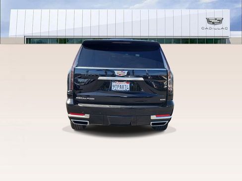 Certified 2025 Cadillac Escalade Premium Luxury Platinum image 7