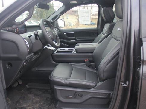 New 2026 Ford Expedition Max Platinum w/ Stealth Appearance Package AWD/4WD image 33