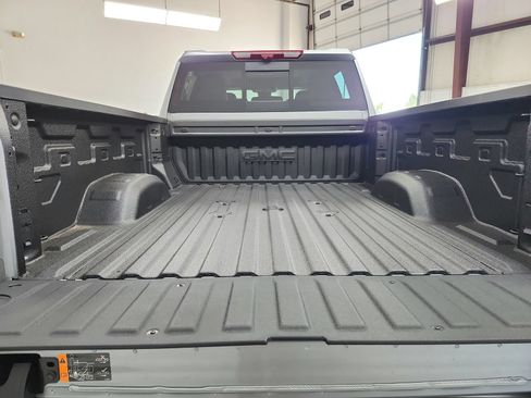 Used 2026 GMC Sierra 2500 Denali w/ Denali Reserve Package AWD/4WD image 49