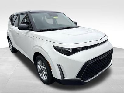 Certified 2025 Kia Soul S