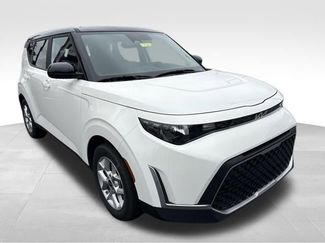Certified 2025 Kia Soul S FWD 360° Tour
