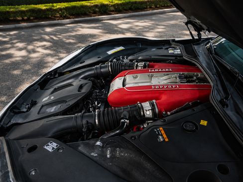 Used 2021 Ferrari 812 GTS RWD image 84