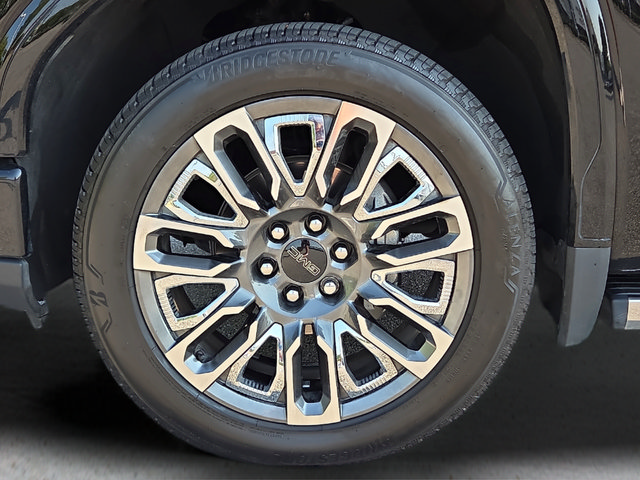Used 2023 GMC Sierra 1500 Denali Ultimate AWD/4WD image 9
