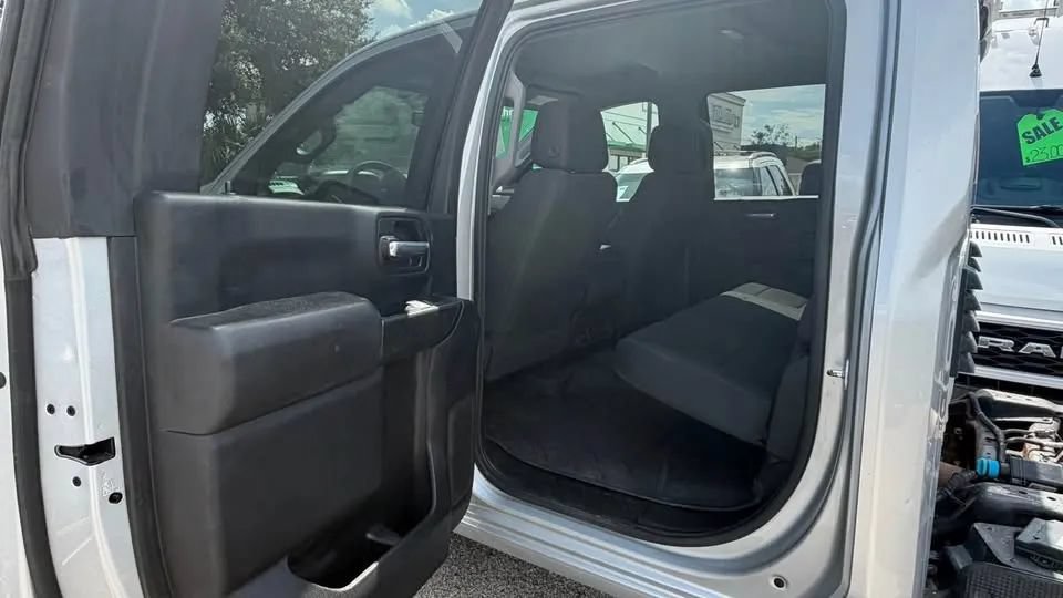 Used 2021 Chevrolet Silverado 3500 W/T w/ WT Fleet Convenience Package RWD image 2