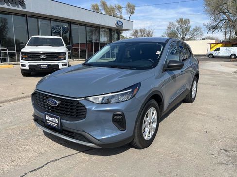 Used 2024 Ford Escape Active FWD image 2