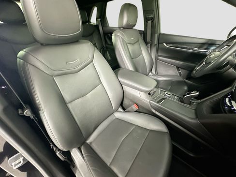 Used 2021 Cadillac XT5 Premium Luxury w/ LPO, Floor Liner Package image 28
