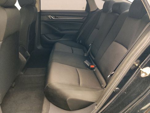Used 2019 Honda Accord LX image 18