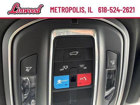 Used 2025 Jeep Grand Cherokee Altitude AWD/4WD image 32