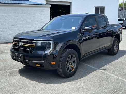 Used 2025 Ford Maverick Tremor AWD/4WD image 7