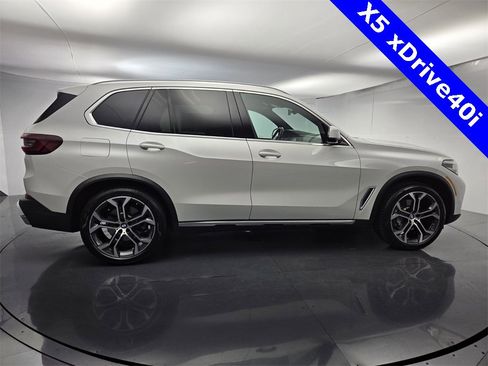 Used 2023 BMW X5 xDrive40i w/ Premium Package image 16