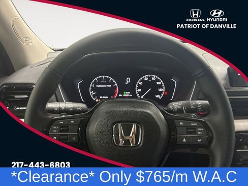 New 2025 Honda Pilot Touring image 15