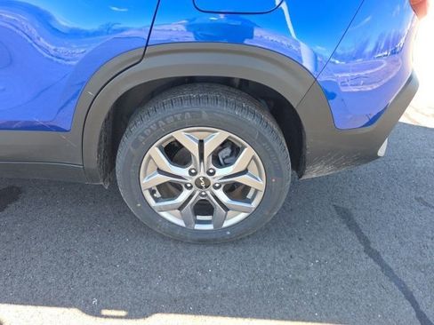 Used 2024 Kia Seltos S FWD image 14