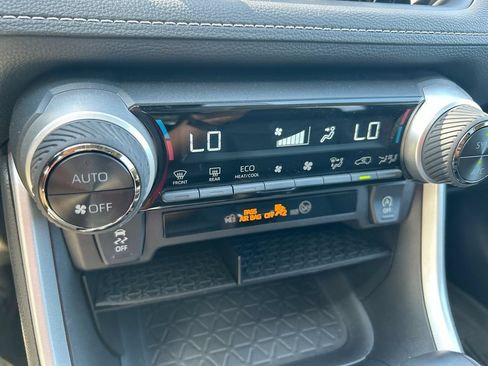 Certified 2025 Toyota RAV4 XLE Premium FWD image 25