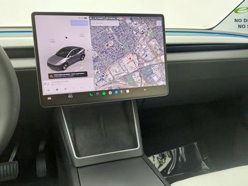 Used 2026 Tesla Model Y AWD image 55