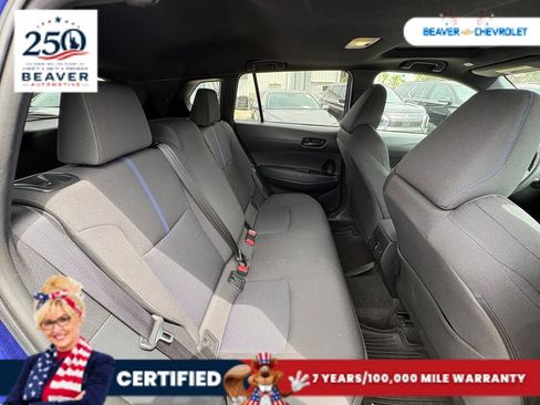 Used 2024 Toyota Corolla Cross AWD Hybrid w/ Moonroof Package image 22