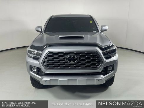 Used 2023 Toyota Tacoma TRD Sport w/ Technology Package RWD image 2