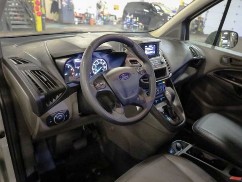 Used 2023 Ford Transit Connect XL image 9