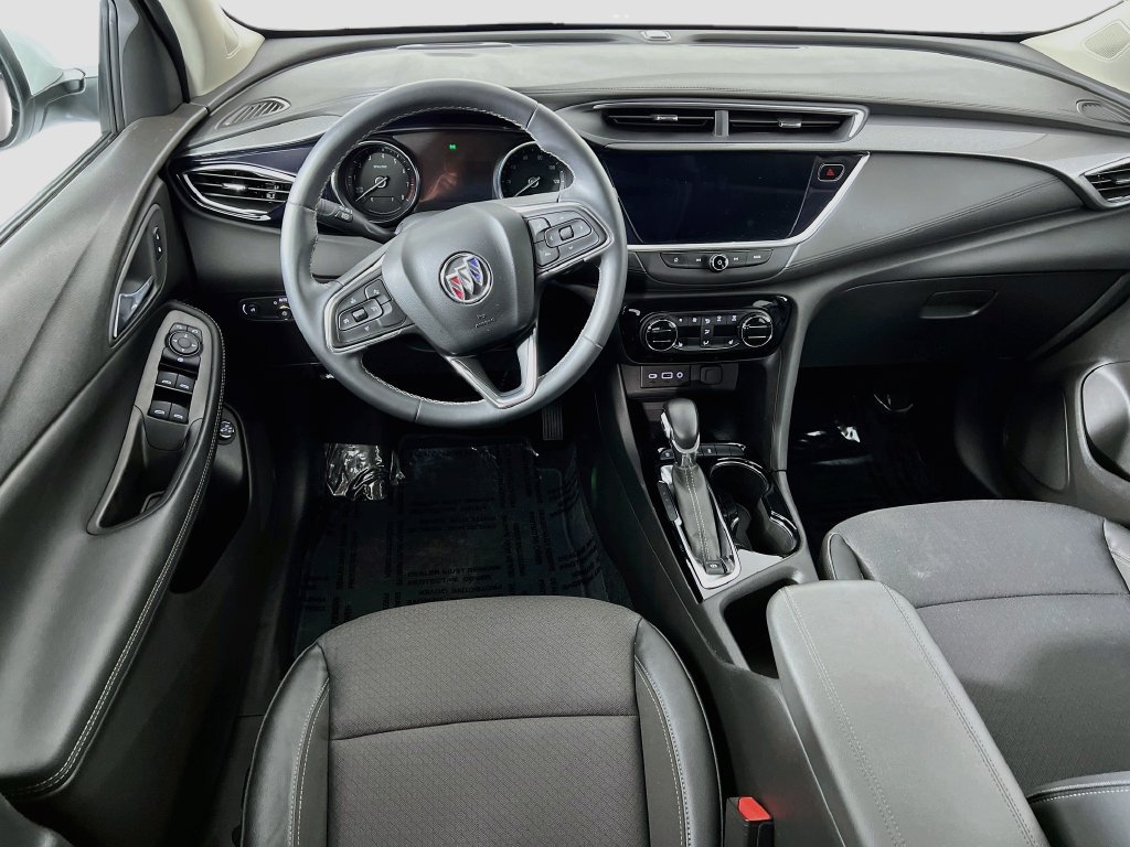 Used 2022 Buick Encore GX Select w/ Sport Touring Package FWD image 21