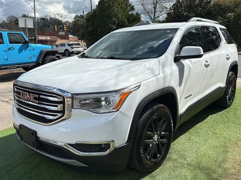 Used 2018 GMC Acadia SLT AWD/4WD image 3