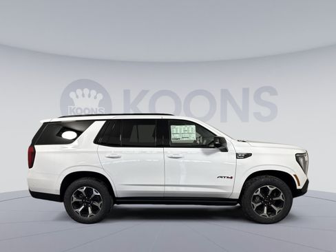 New 2026 GMC Yukon AT4 w/ AT4 Premium Plus Package AWD/4WD image 8