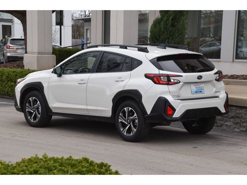 Certified 2025 Subaru Crosstrek 2.0i Premium image 6