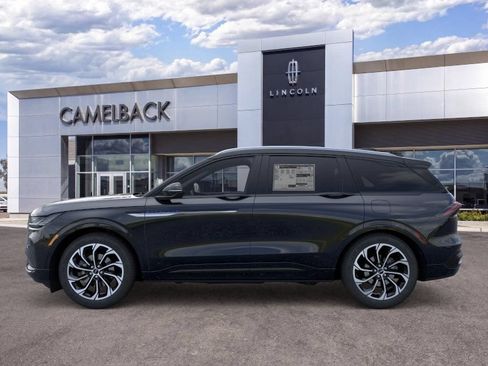 New 2026 Lincoln Nautilus Reserve AWD/4WD image 3