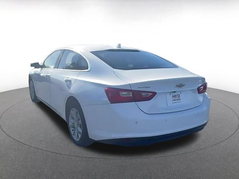 Used 2024 Chevrolet Malibu LT image 11