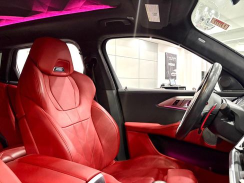 Used 2023 BMW XM image 18