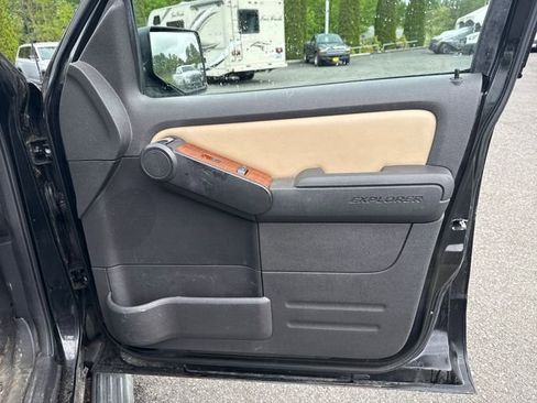Used 2010 Ford Explorer Eddie Bauer AWD/4WD image 23