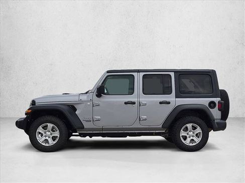 Used 2019 Jeep Wrangler Unlimited Sport S AWD/4WD image 9