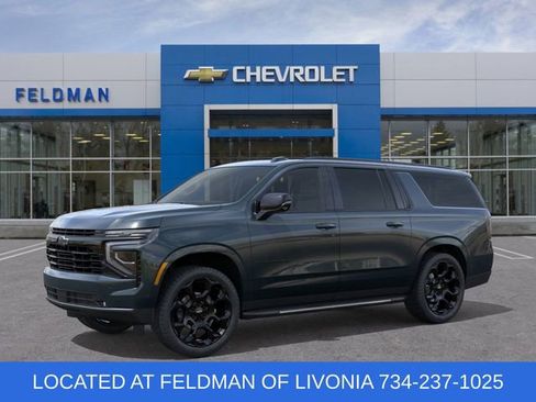 New 2026 Chevrolet Suburban RST image 2