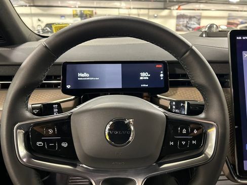 Certified 2025 Volvo EX90 Ultra image 12