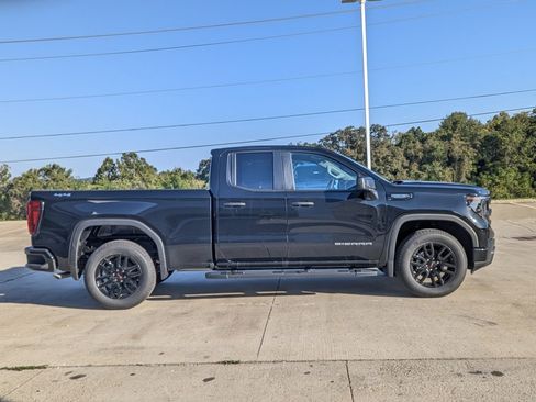 New 2026 GMC Sierra 1500 Pro w/ Graphite Edition AWD/4WD image 7