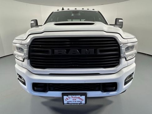 Used 2024 RAM 3500 Laramie w/ Sport Appearance Package AWD/4WD image 2