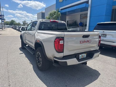 Used 2026 GMC Canyon AT4 AWD/4WD image 8