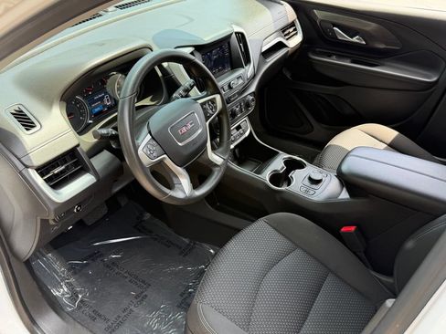 Used 2023 GMC Terrain SLE w/ Driver Convenience Package AWD/4WD image 21